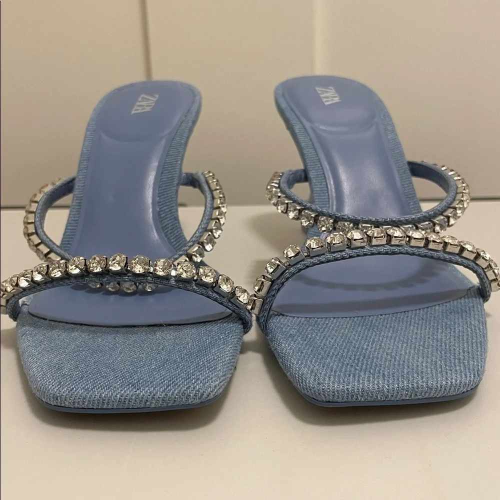 ZARA Light Blue Denim Rhinestone Heeled Sandals EU 35 - Picture 6 of 9